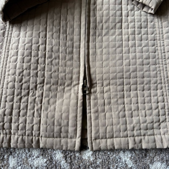 Esprit Women’s Quilted Hooded Coat Beige Long Jacket Size L Warm Outerwear - Picture 8 of 16